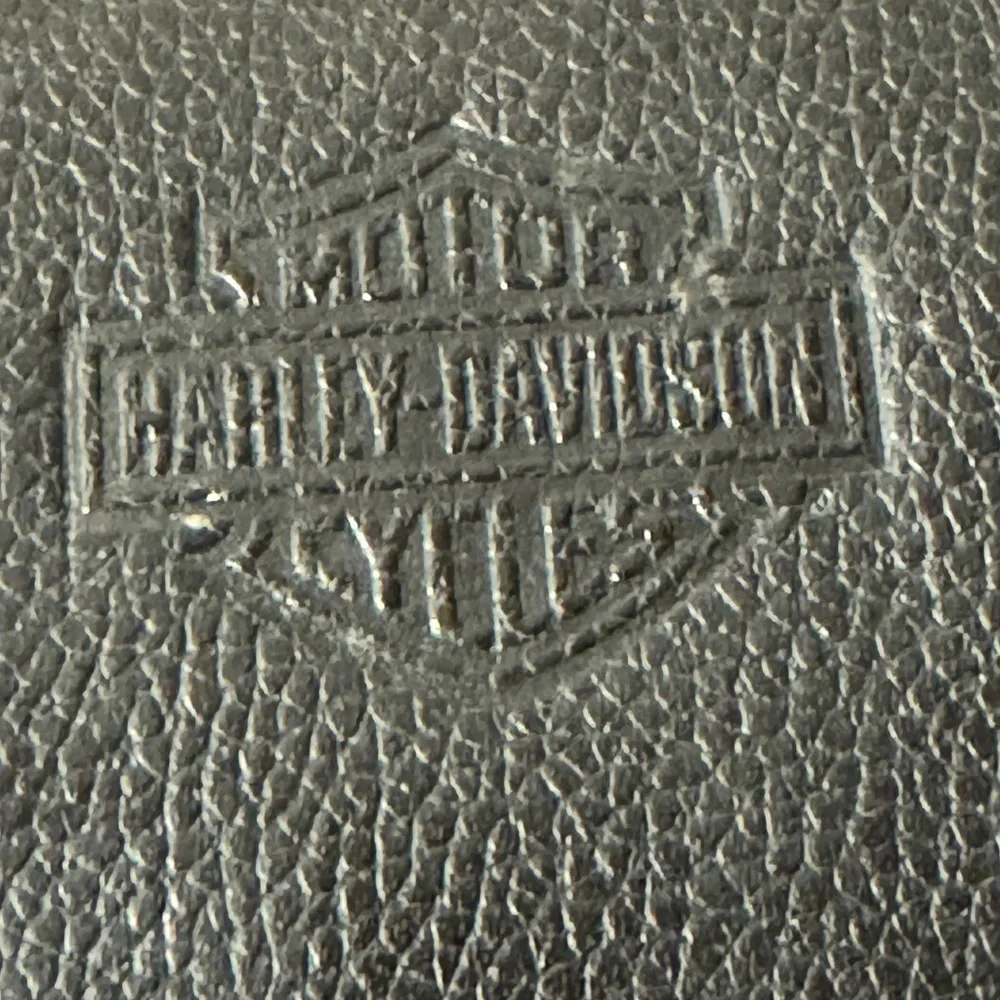 Official Harley-Davidson Olympus Premium Leather Accessory Case 202418 NEW